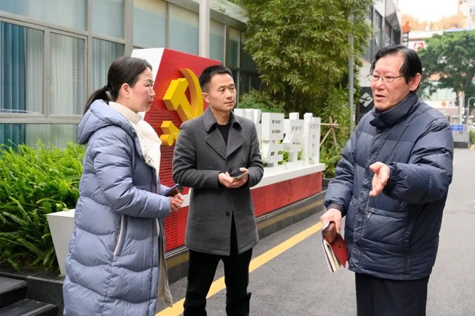 深入社區，傾聽民聲 成都市人大代表龔曉鷗開展“幸福美好生活十大工程”宣講 第5張