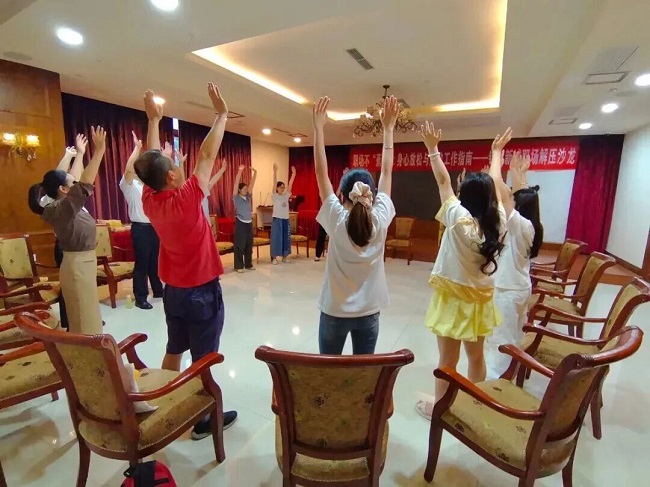 從“促就業(yè)”到“護(hù)就業(yè)”：瑞方人力助力火車南站街道錦官新城社區(qū)就業(yè)服務(wù)再升級 第2張